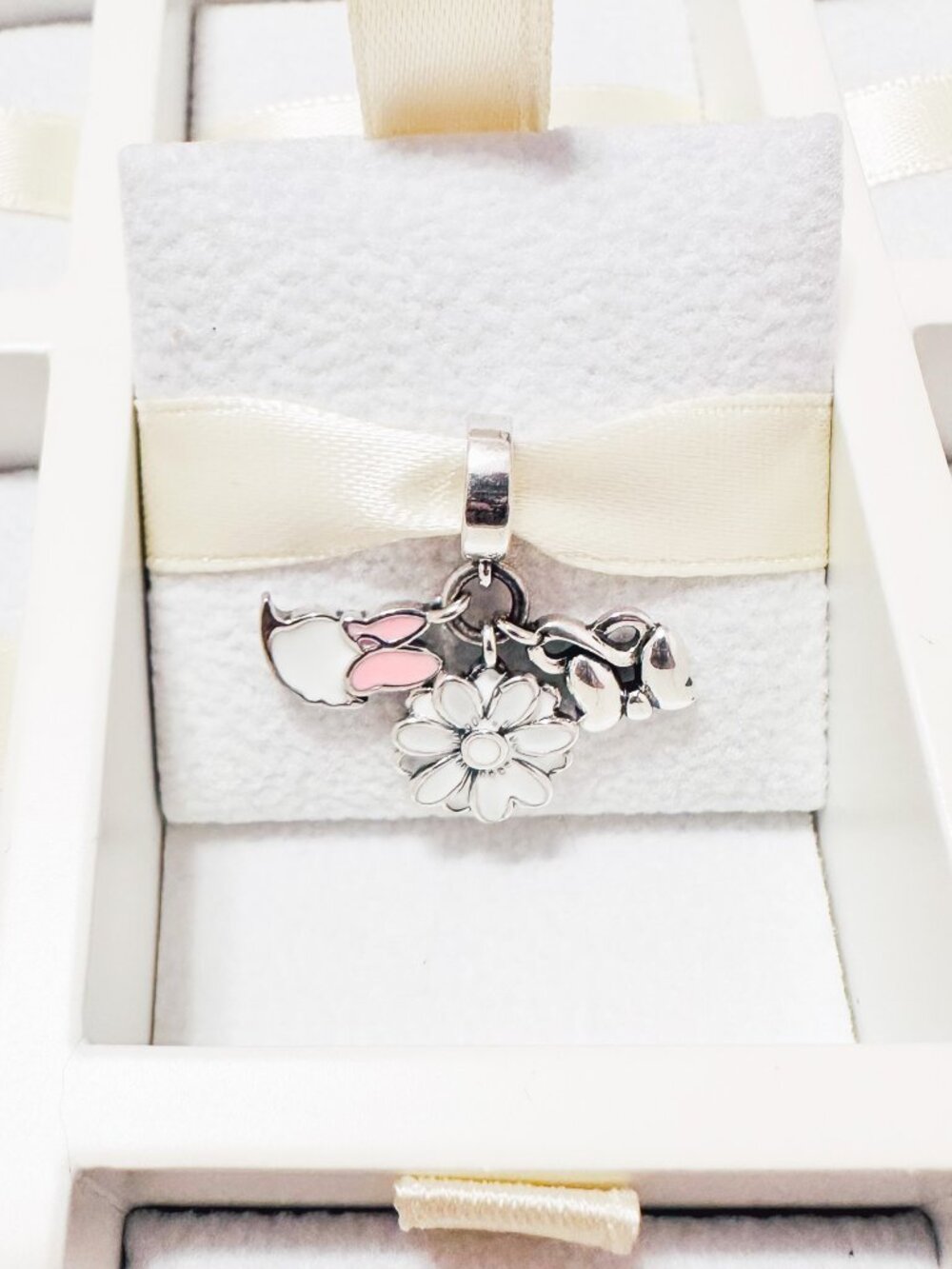 925 Sterling Silver Daisy Duck Icons Dangle Charm Fits Pandora Bracelets